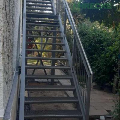 Treppenanlage für den Außenbereich